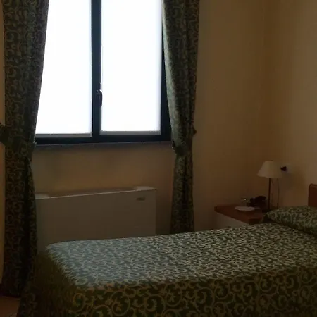 فندق Hortensia 3*